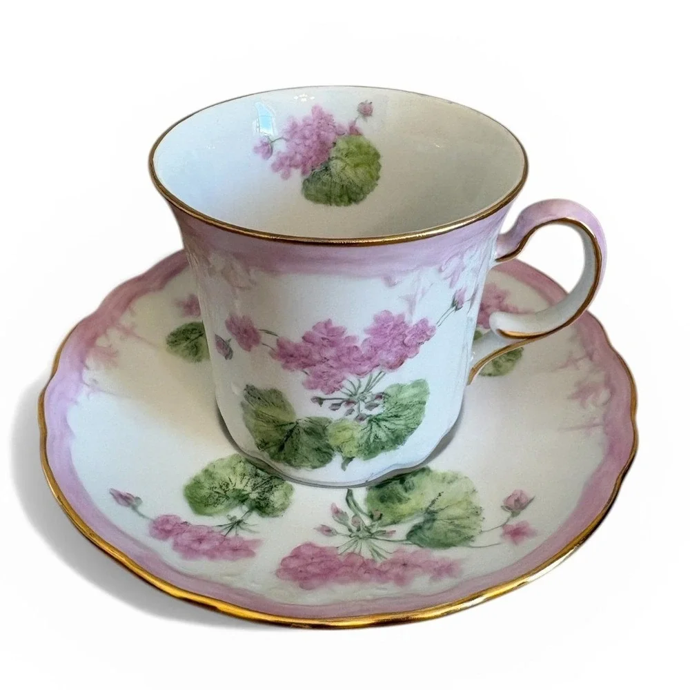 Seltmann Weiden Bavaria Geranium Tea Cup Saucer Set Pink Floral Gold Gilt‎ Trim